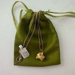 Brand New with Tags 18K Gold Necklace Conch shell purchased in Turks for $170
